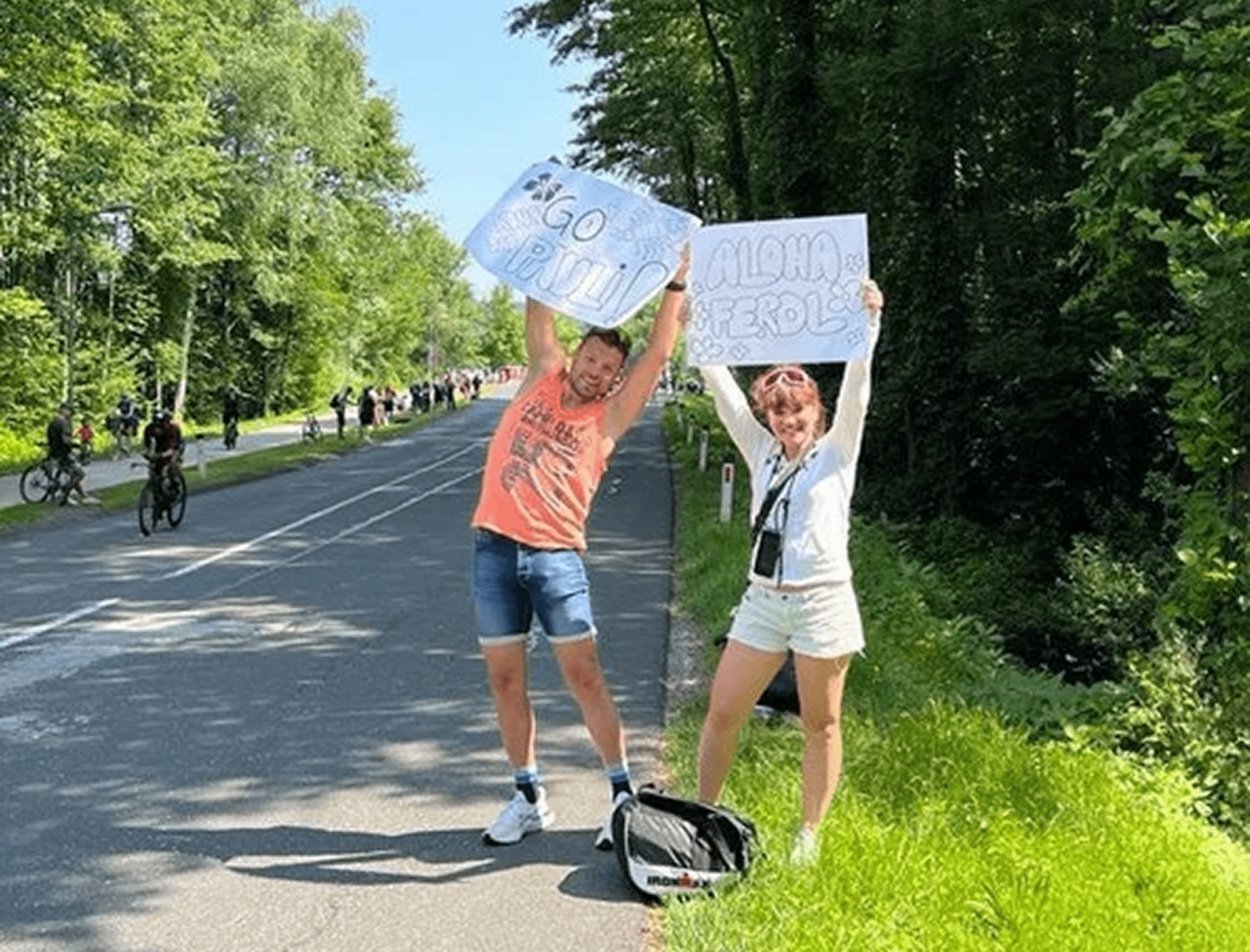 Supporter Team am Streckenrand