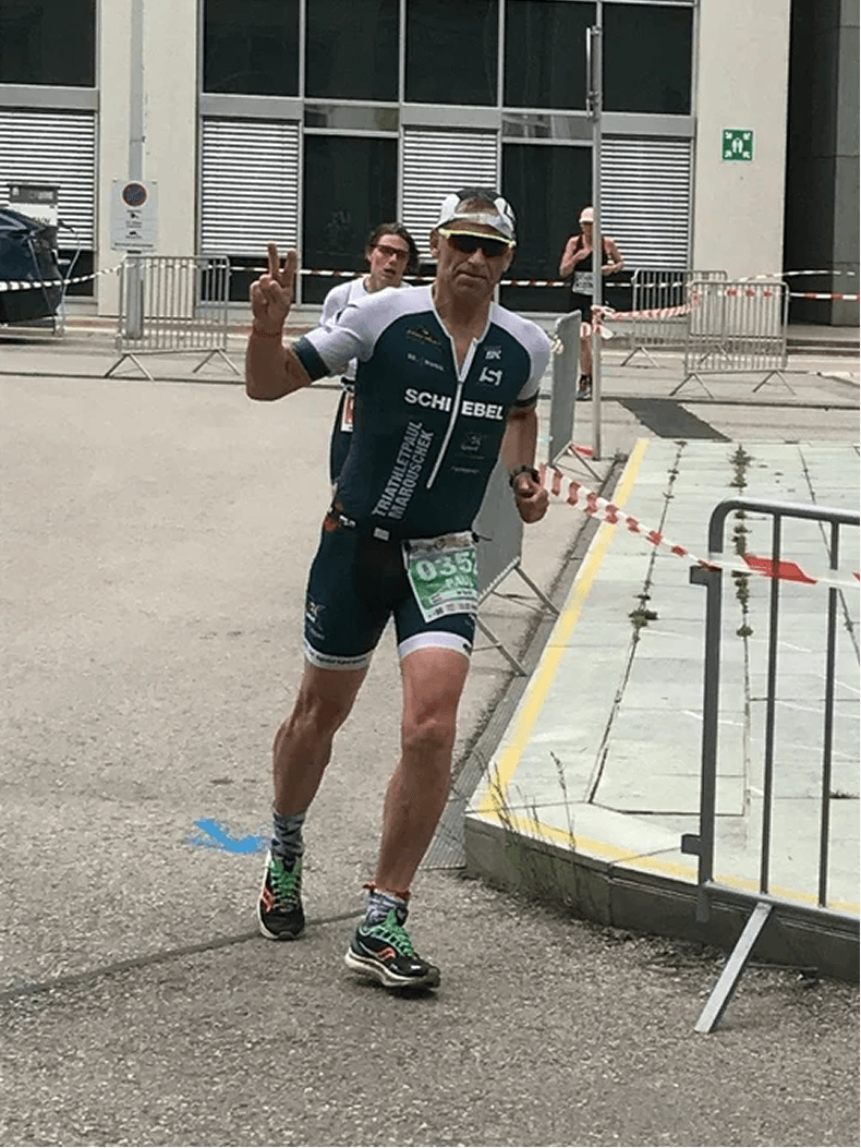 Familie nach dem Rennen