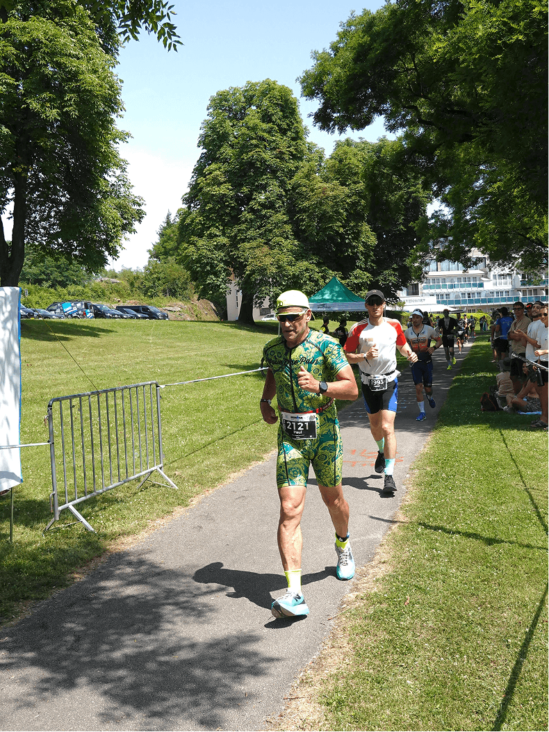 Familie nach dem Rennen